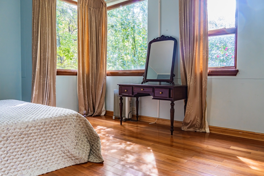 10 Bedroom Property for Sale in Bishopscourt Western Cape